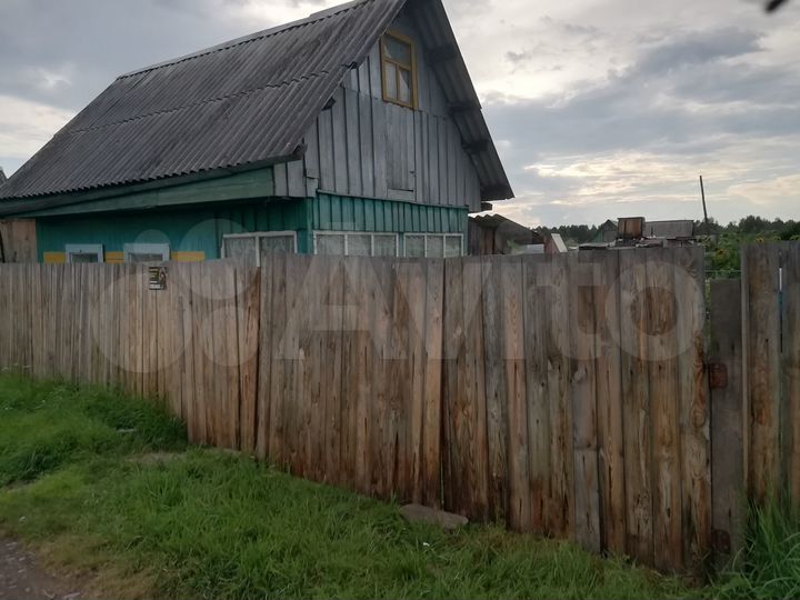 Дача 15 м² на участке 6 сот.