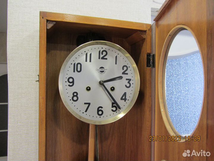 Часы старинные очз 1955 год