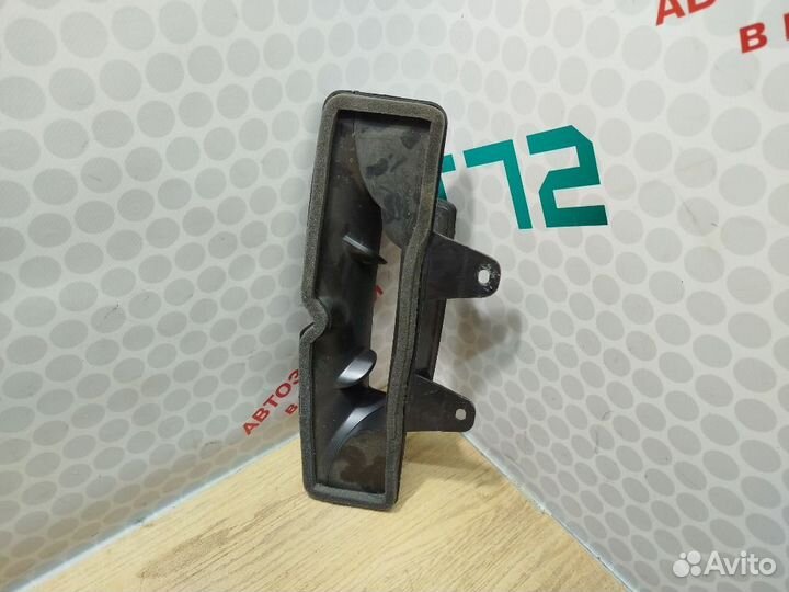 Воздухозаборник Volkswagen Polo Mk5