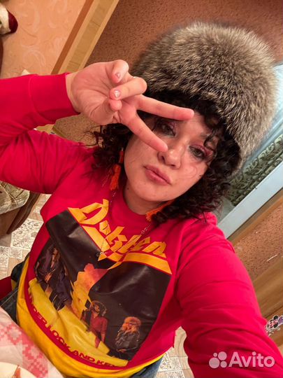 Кофта женская короткая