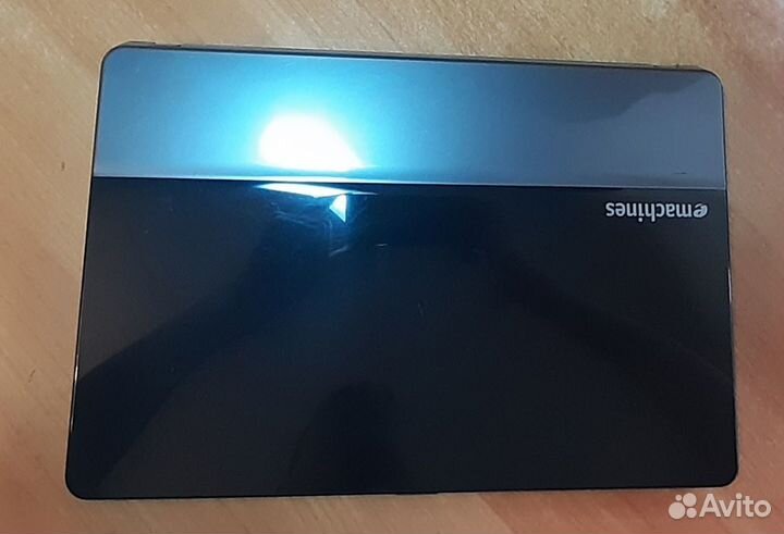 Ноутбук eMachines E640