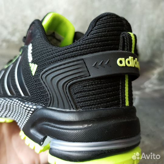 Кроссовки Adidas 38 размер