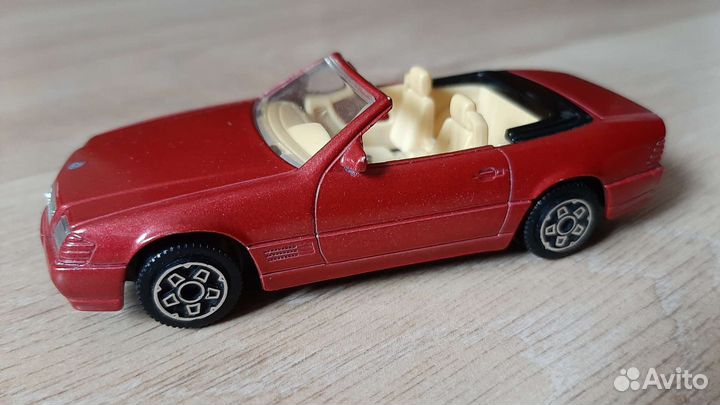 Машинки 1/43 коллекционные