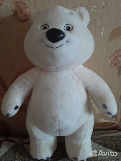 Плюшевый медведь