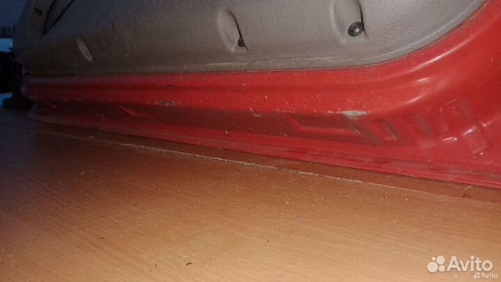 Дверь передняя правая Renault Symbol 1999-2002