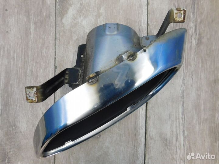 Накладка глушителя левая Geely Tugella 2020