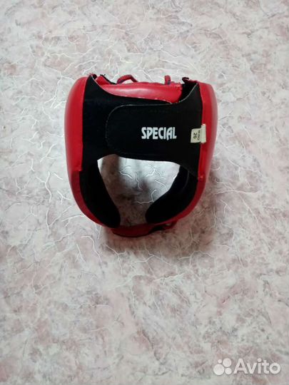 Шлем для единоборств