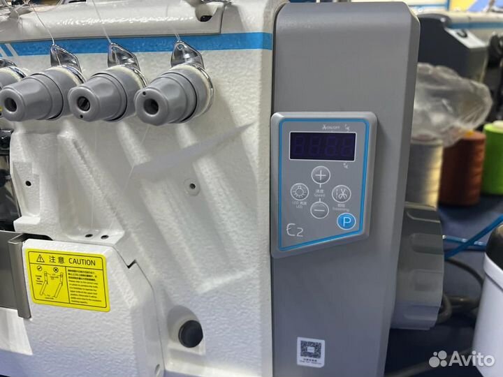 Оверлок с автомат обрезкой нити Jack C2-5-03/233