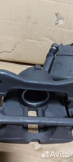 Суппорт переднего тормоза Волга 2шт