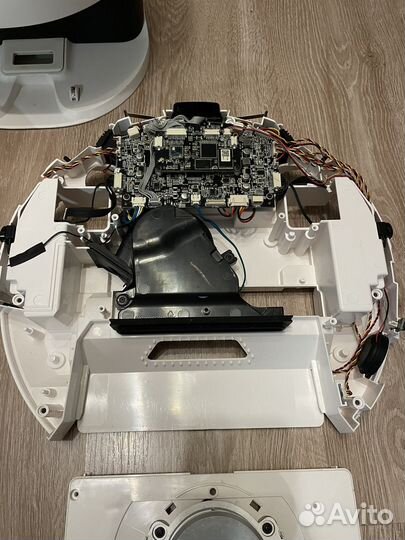 Запчасти робота пылесоса elari sbt-003wl