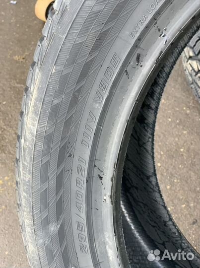 Yokohama W.Drive V905 295/40 R21