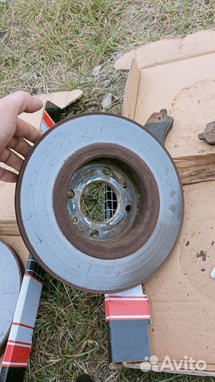 Тормозной диск передний Веста