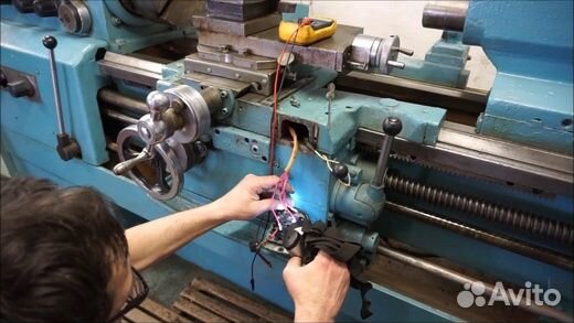 Электромонтер по ремонту и обслуживанию электрообо