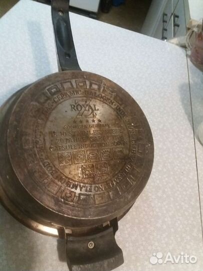 Сковорода с непригораемым дном