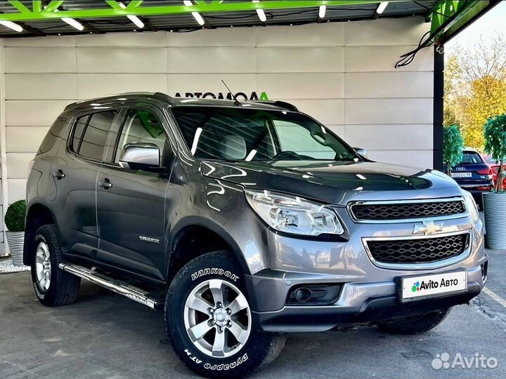 Chevrolet TrailBlazer 2.8 AT, 2014, 162 100 км