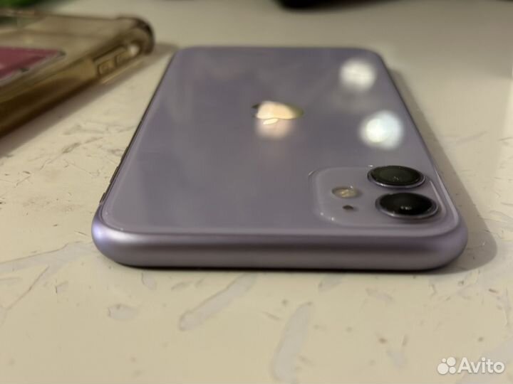 Телефон iPhone 11 128 gb