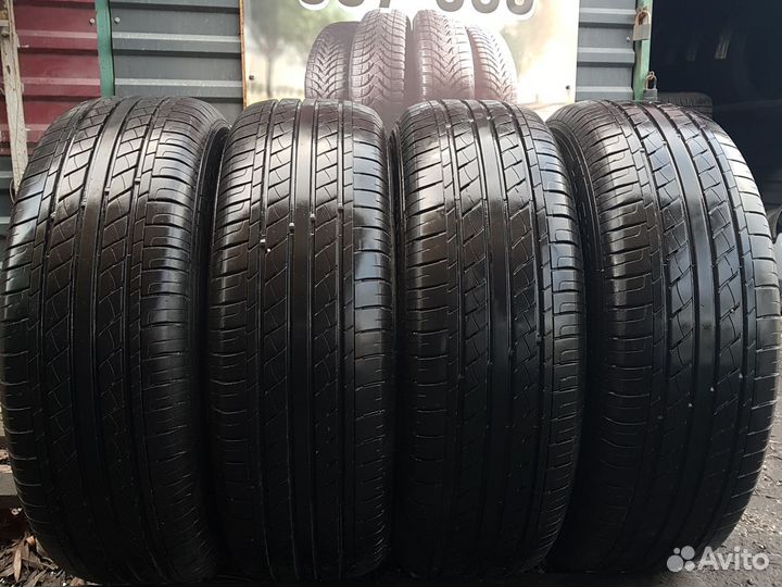 GT Radial Champiro VP1 215/65 R16