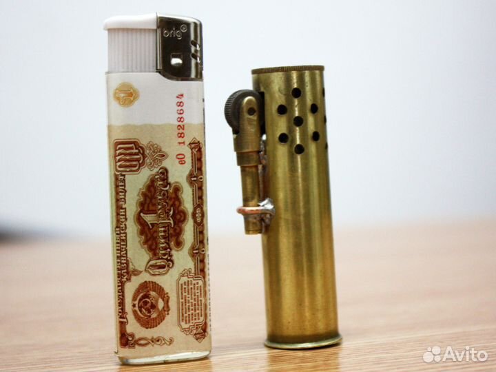 Бензиновая зажигалка