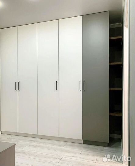 Гардеробная на заказ двери купе