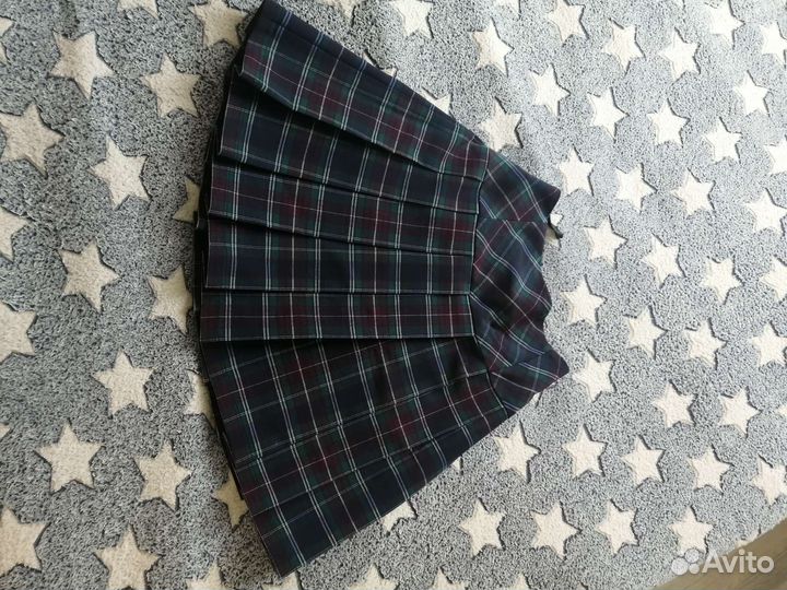 Пакетом школьная форма