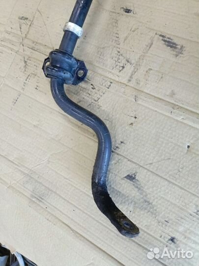 Передний стабилизатор Kia Sportage 3 SL / IX35