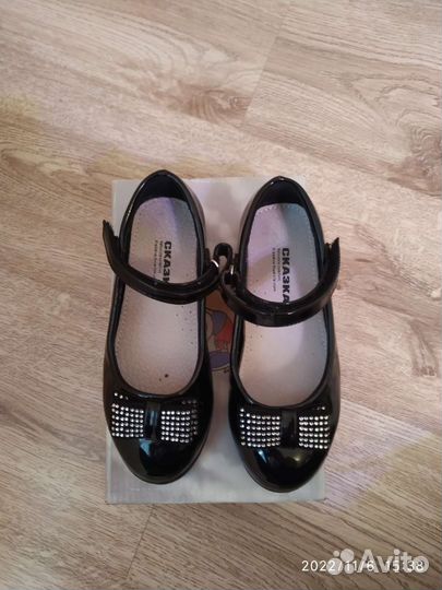 Сандалии для девочки 26 размер
