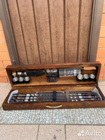 Подарочный набор шампуров / кейс с шампурами