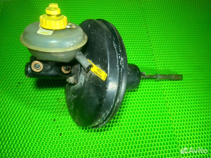 Главный тормозной цилиндр Audi 80 b3