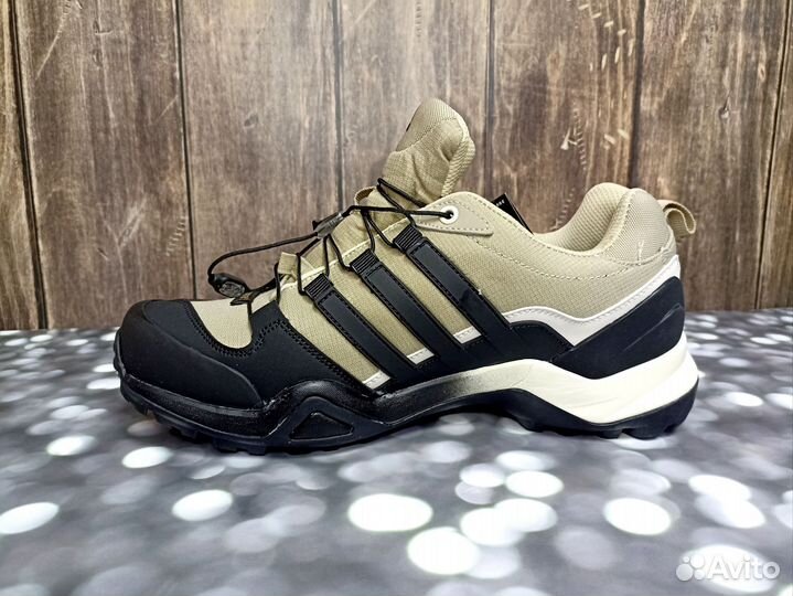 Кроссовки мужские