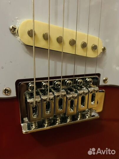 Электрогитара