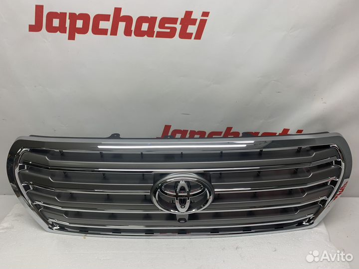 Решетка радиатора Toyota Land Cruiser 200 12-15 р