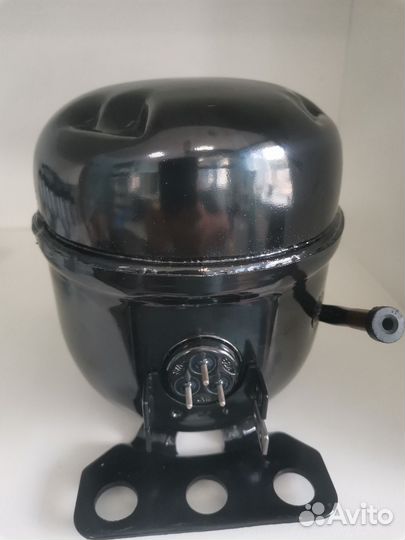 Компрессор для холодильника QD65Y R600,110w