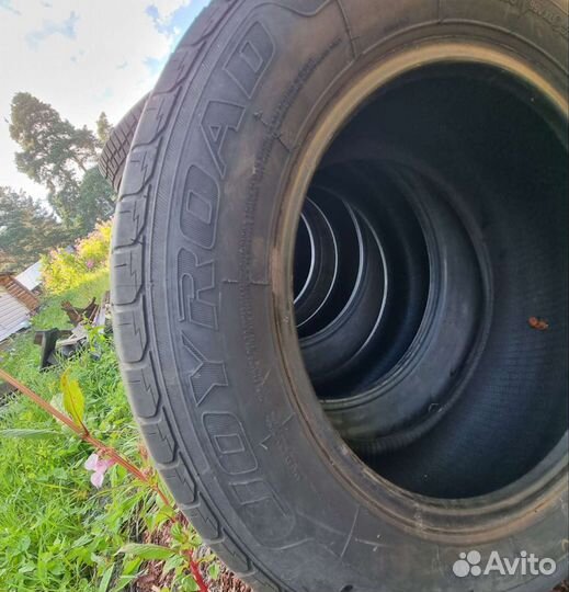 Joyroad RX3 215/60 R16 99V