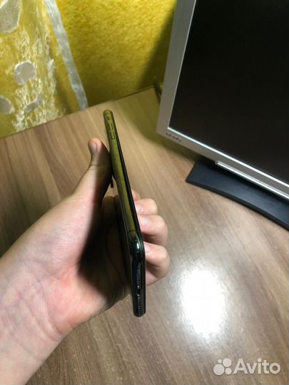 iPhone Xs Max, 64 ГБ