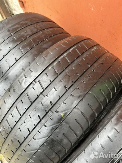 Pirelli P Zero 255/35 R19 Y