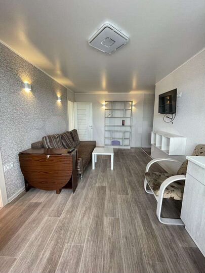 2-к. квартира, 48 м², 5/5 эт.