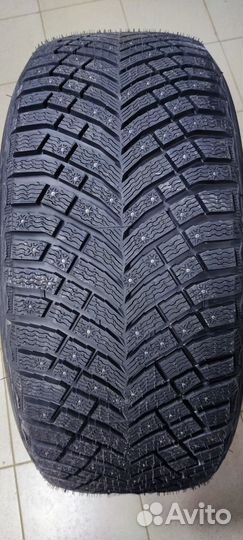 Michelin X-Ice North 4 SUV 285/40 R19