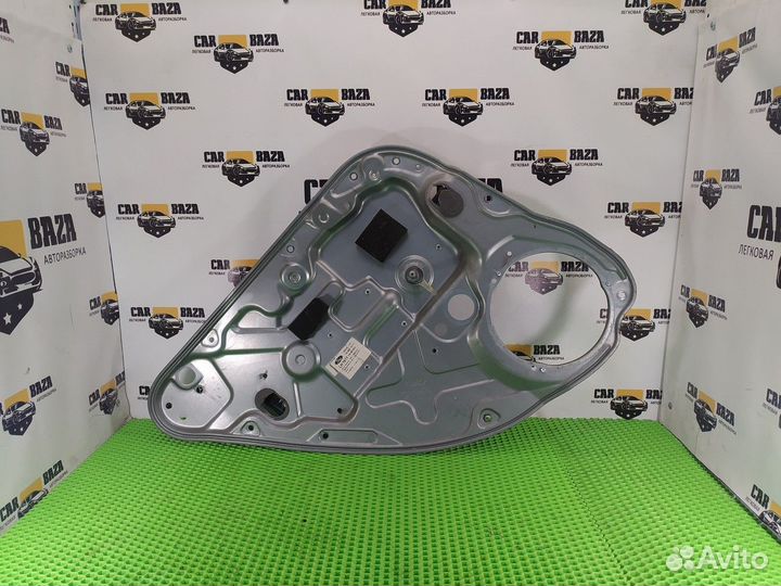 Стеклоподъемник механический задний левый L