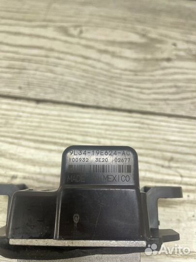 Реостат печки Ford Explorer U502 2013