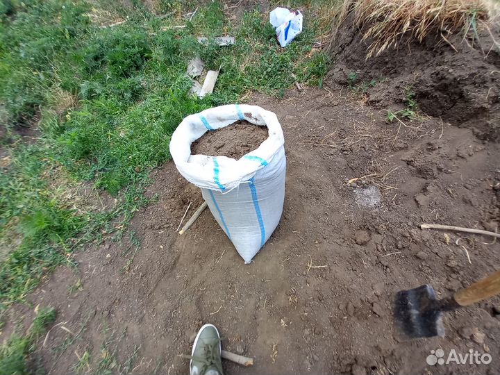 Чернозем классный,перегной готовый,1-15т,мешками