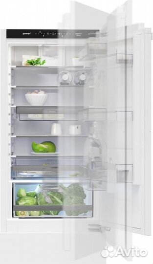 Встраиваемый двухкамерный холодильник Gorenje gdnr