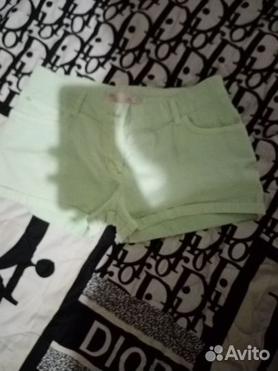 Джинсы женские и шорты