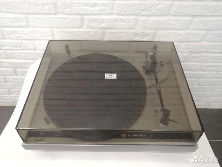 Проигрыватель винила Радиотехника
