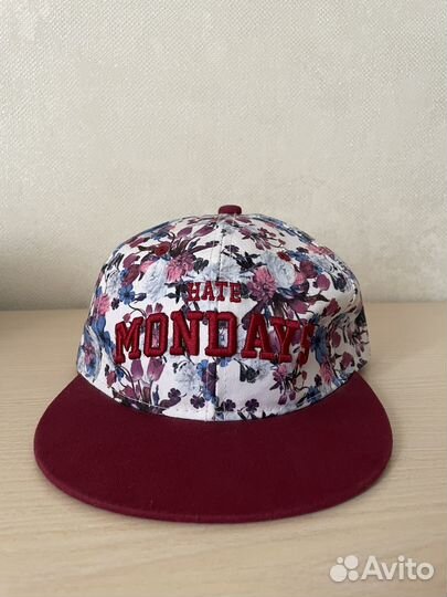 Бейсболка женская