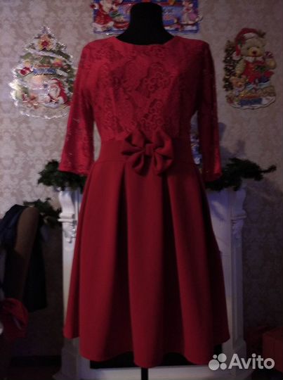 Платье праздничное женское 42-44