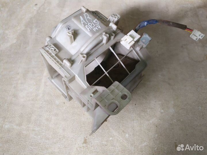 Корпус отопителя Toyota Aristo JZS147