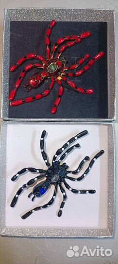 Брошь паук