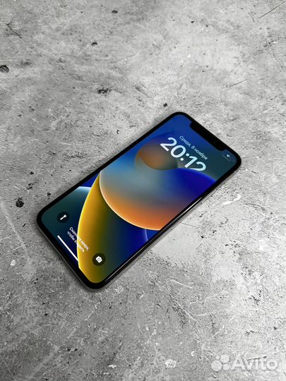 iPhone X, 256 ГБ