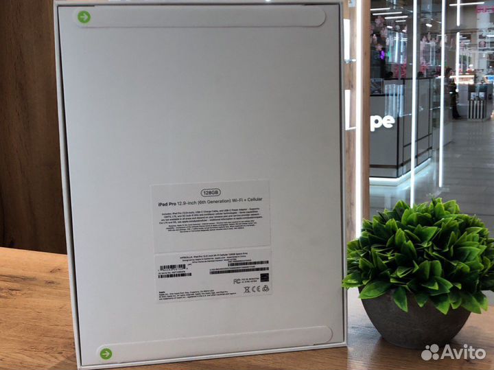 Новый Apple iPad Pro 12.9-inch (6-го Поколения)