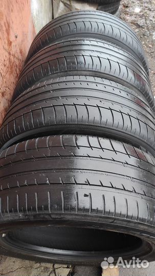 Triangle Sportex TSH11 235/55 R17